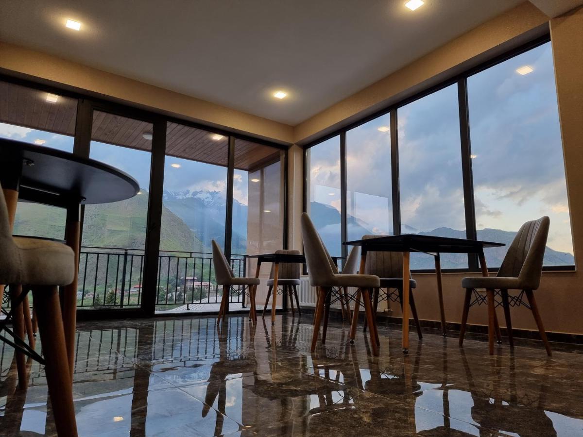 Hotel Sweet Night Kazbegi Eksteriør billede