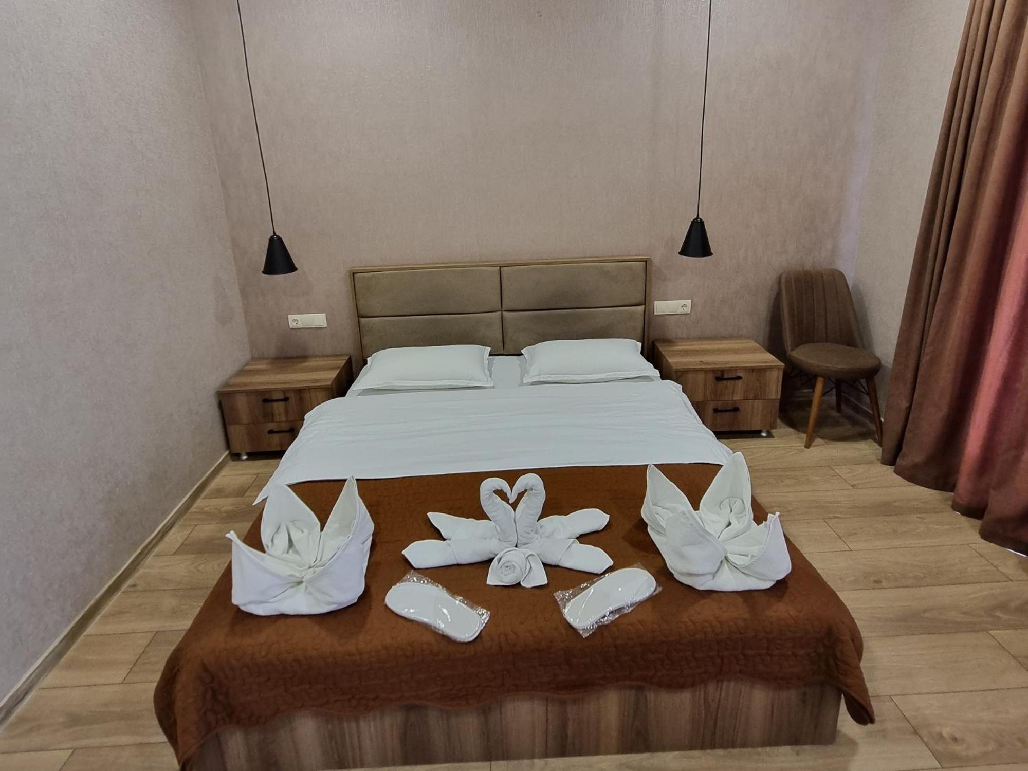 Hotel Sweet Night Kazbegi Eksteriør billede