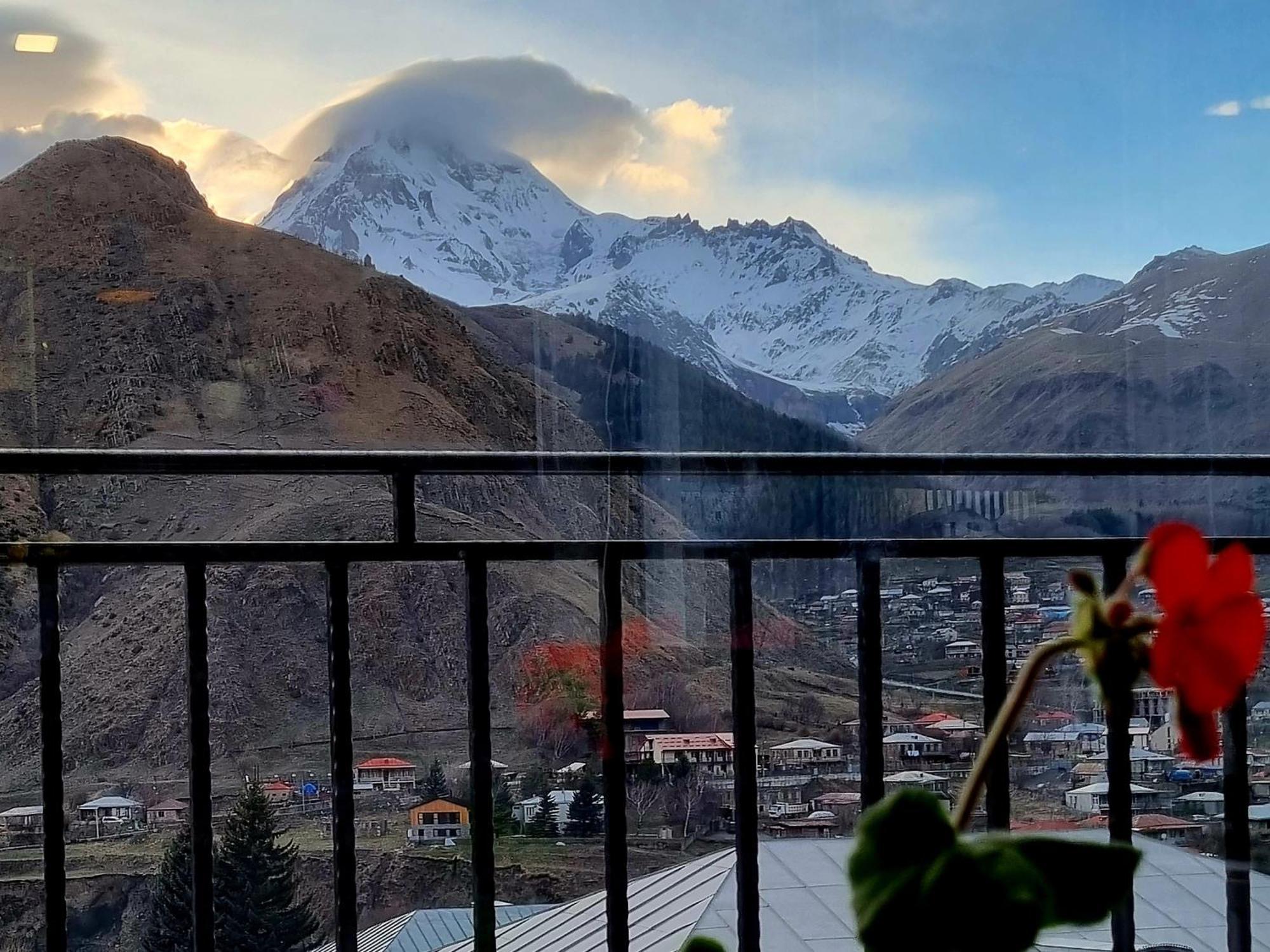 Hotel Sweet Night Kazbegi Værelse billede